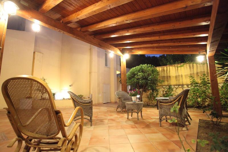 B&B Villa Maiolica San Leone Exterior photo